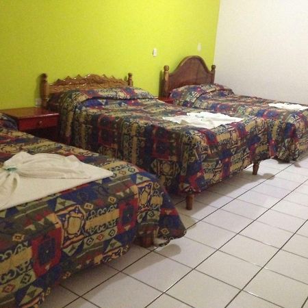 ריבאס Hotel Restaurante El Principe מראה חיצוני תמונה